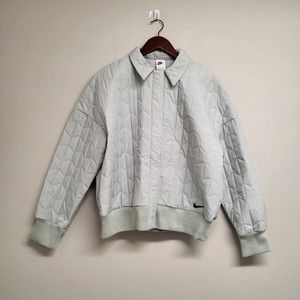 Nike Women Gray Haze Sportswear Essentials Quilted Woven Jacket Large Dd5120 013